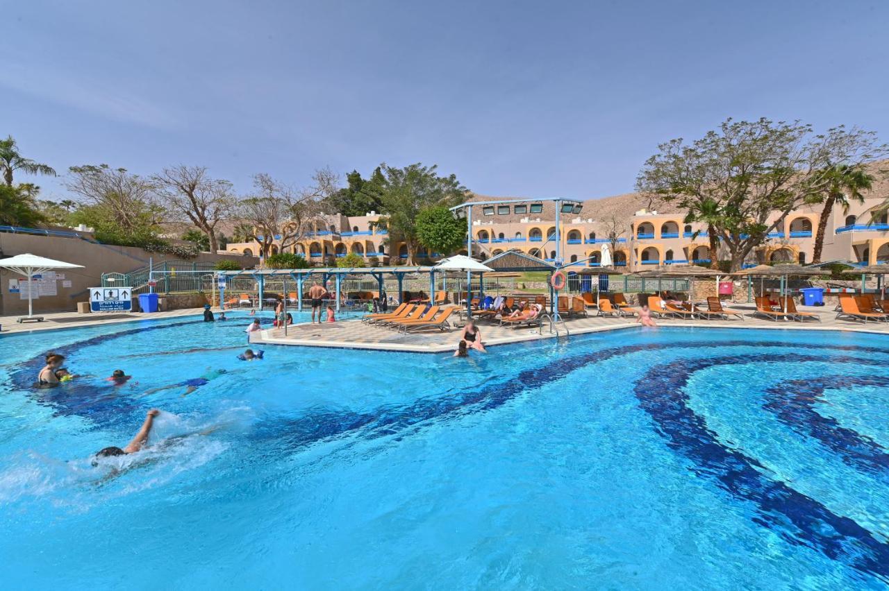 Club In - Coral Hotel
