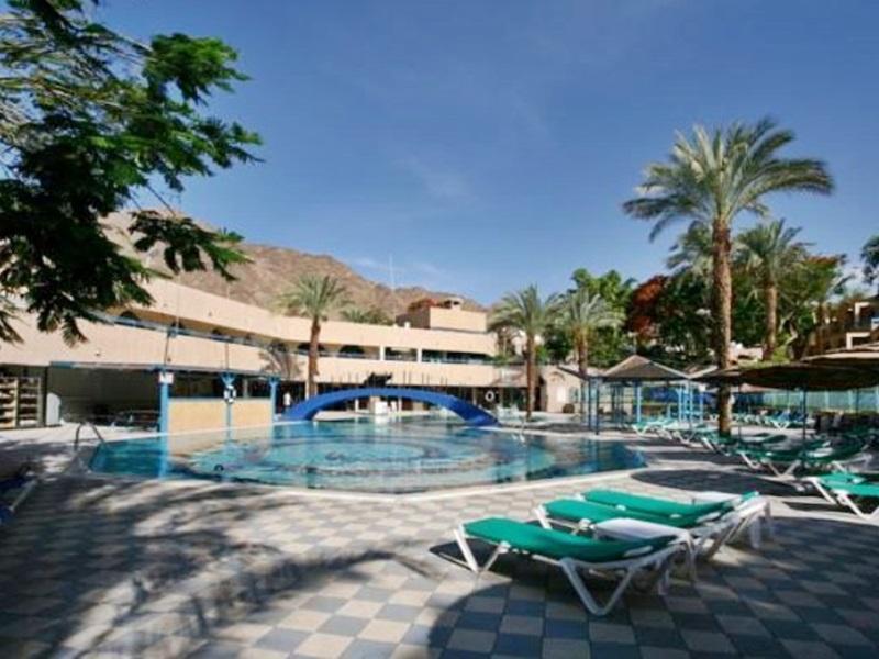 Club In - Coral Hotel