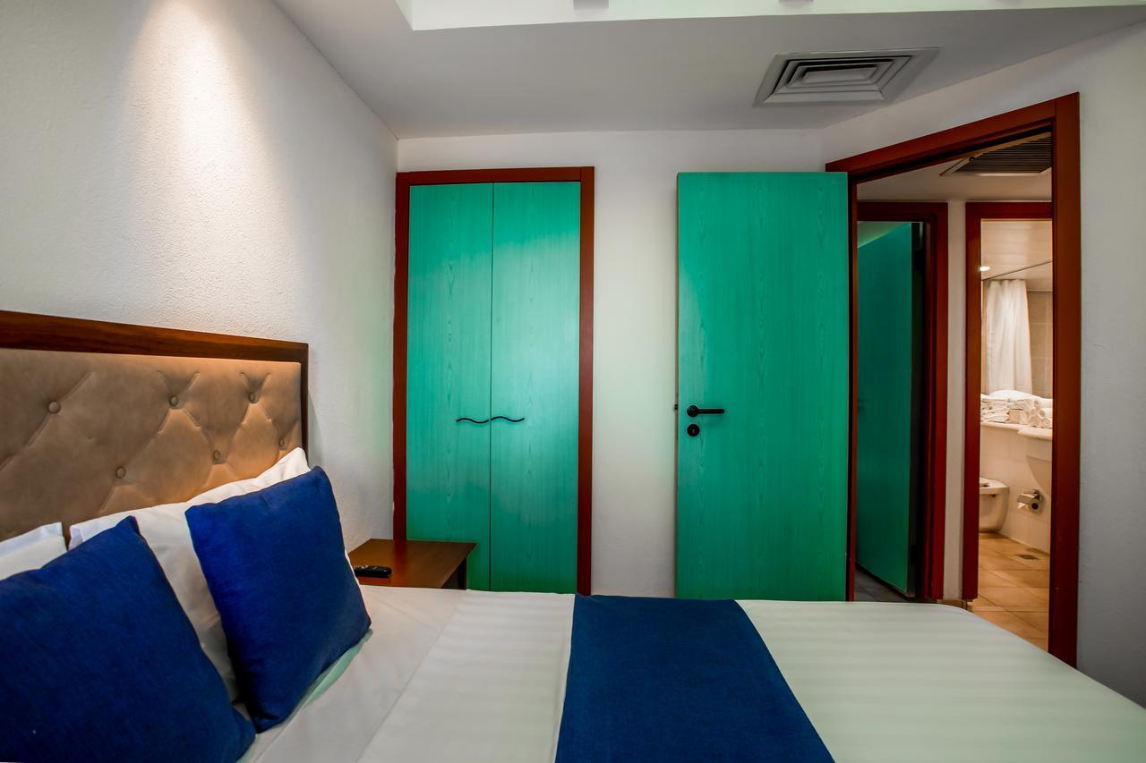 Club In - Coral Hotel Eilat